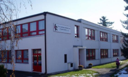 První soukromá základní škola v Hradci Králové, s. r. o.